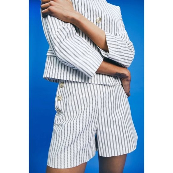 Zara Striped Gold Buttons Shorts